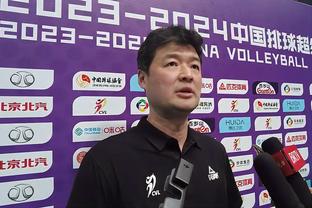 黄喜灿：韩国队重要时刻自己没能帮上忙，我感到很抱歉和失望